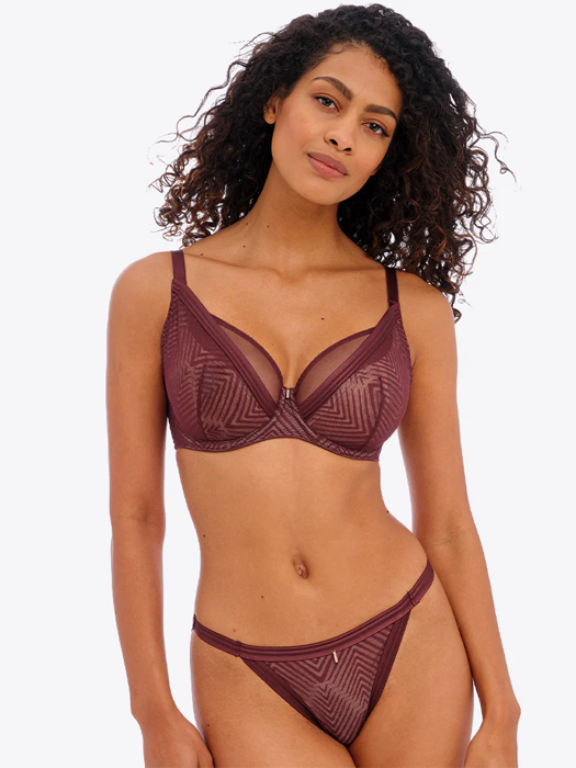 Бюстгальтер с мягкой чашкой Freya Tailored High Apex (Dark Cherry)