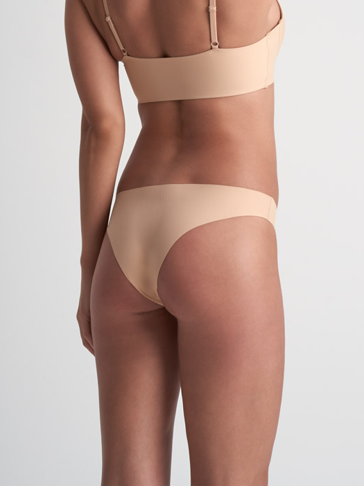 Трусы BYE BRA Invisible Brazilian (2 Pack: Beige, Black)