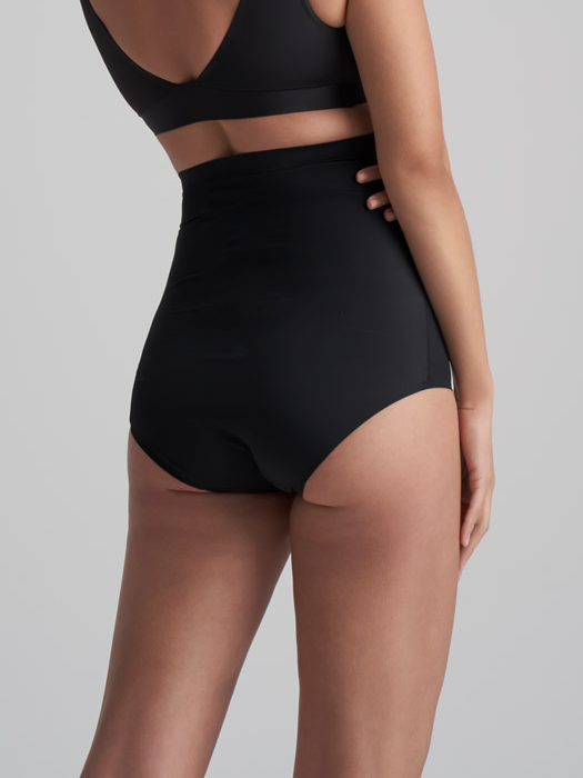Трусы высокие BYE BRA Invisible High Waist Brief (Black)