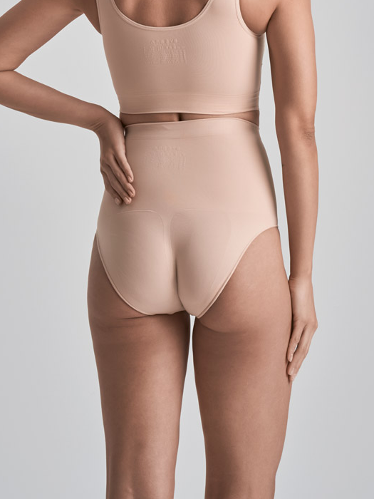 Трусы BYE BRA Soft Touch Seamless Mid Waist Brief (Beige)