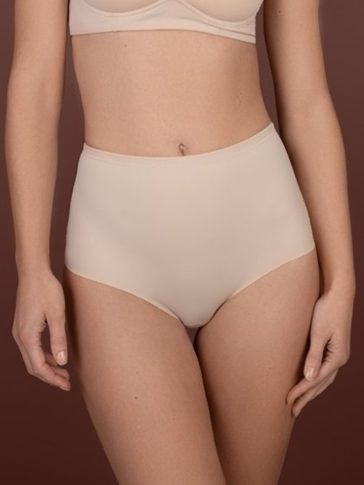 Трусы моделирующие BYE BRA Sculpting Mid Waist Brief (Beige)