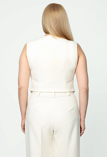 Приталенный жилет (Молочный)